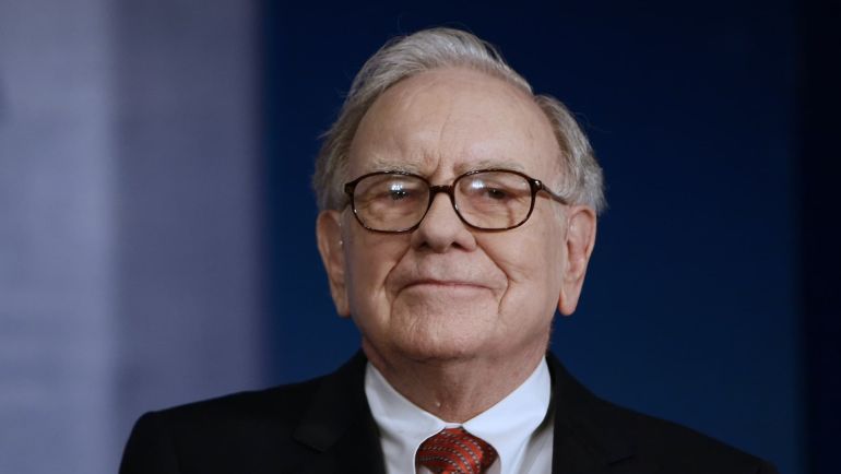 Tỷ ph&amp;uacute; Warren Buffett