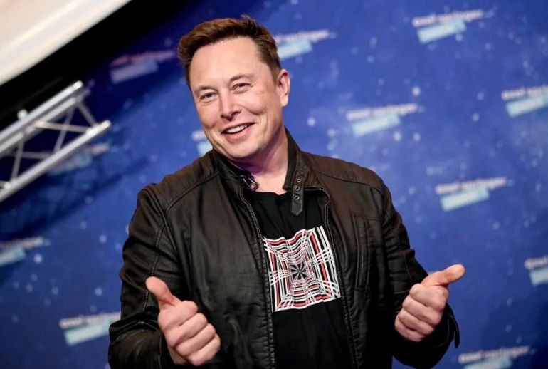 Tỷ ph&amp;uacute; Elon Musk