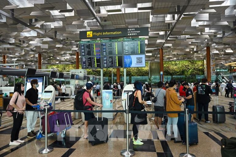 Singapore sẽ triển khai th&amp;ocirc;ng quan kh&amp;ocirc;ng hộ chiếu từ năm 2024