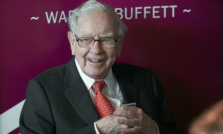 Tỷ ph&amp;uacute; Warren Buffett