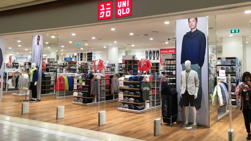 Năm 2021, chuỗi b&amp;aacute;n lẻ Uniqlo đến từ Nhật Bản đ&amp;atilde; th&amp;ocirc;ng b&amp;aacute;o ch&amp;iacute;nh thức khai trương cửa h&amp;agrave;ng online tại Việt Nam