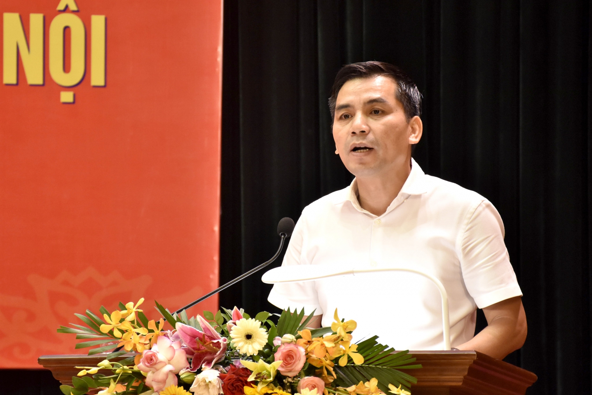 &amp;ocirc;ng L&amp;ecirc; Đ&amp;igrave;nh H&amp;ugrave;ng, Ph&amp;oacute; Chủ tịch Li&amp;ecirc;n đo&amp;agrave;n Lao động TP H&amp;agrave; Nội