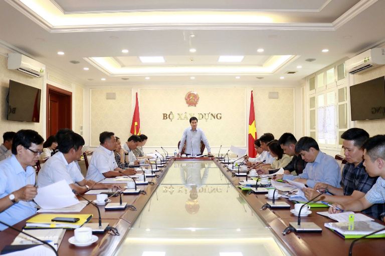 Thứ trưởng Bộ X&amp;acirc;y dựng Nguyễn Tường Văn chủ tr&amp;igrave; hội nghị