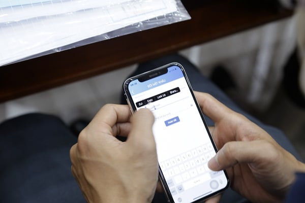 Người d&amp;acirc;n sử dụng c&amp;aacute;c dịch vụ c&amp;ocirc;ng, nhận c&amp;aacute;c th&amp;ocirc;ng tin hữu &amp;iacute;ch về ch&amp;iacute;nh s&amp;aacute;ch BHXH, BHYT, BHTN tr&amp;ecirc;n ứng dụng VssID.
