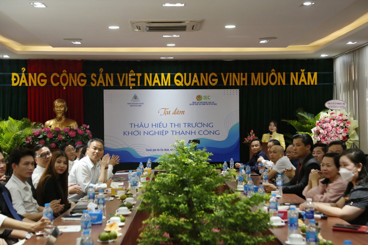 Buổi toạ đ&amp;agrave;m &amp;ldquo; Thấu hiểu thị trường &amp;ndash; Khởi nghiệp th&amp;agrave;nh c&amp;ocirc;ng&amp;rdquo;