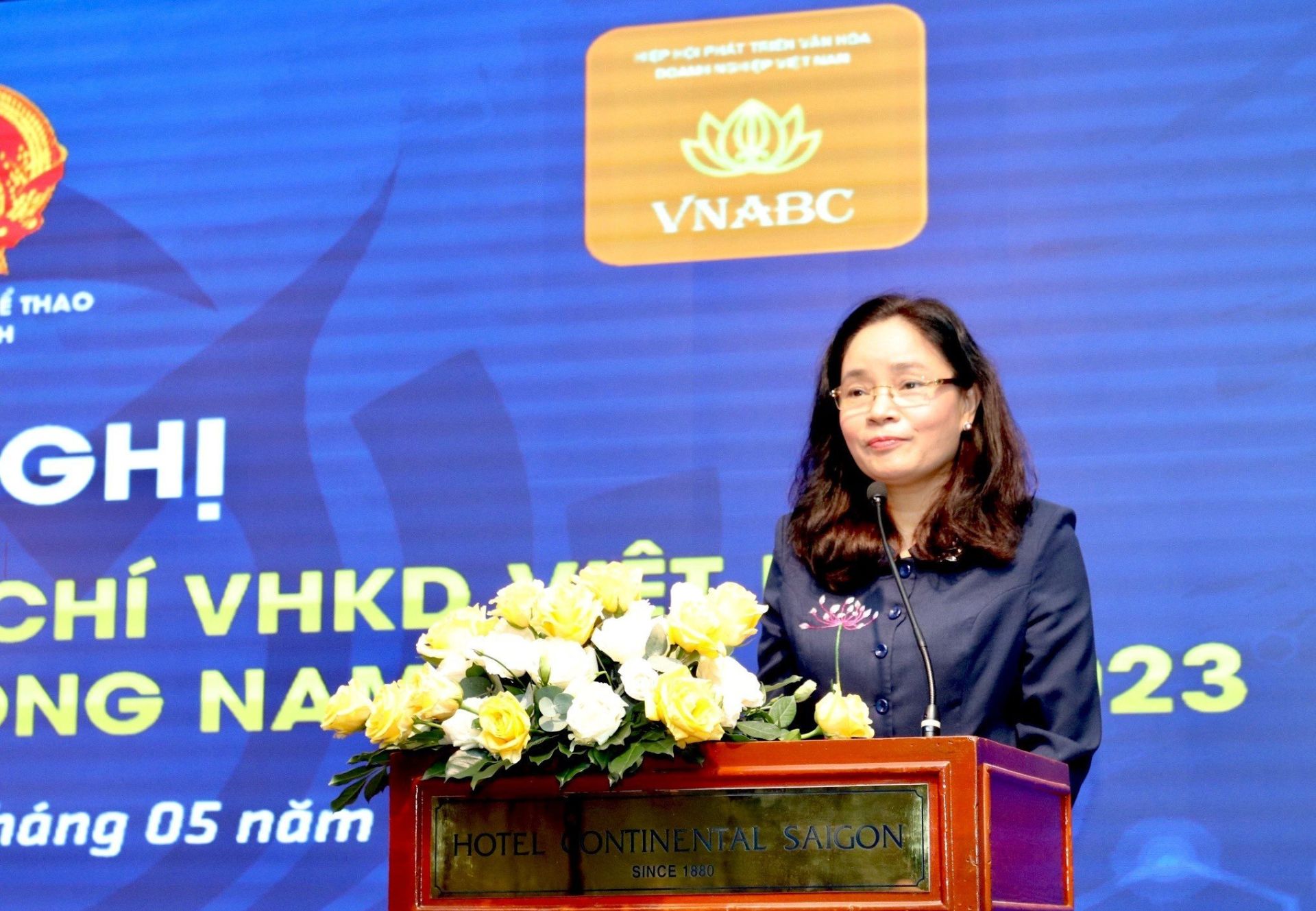 Thứ trưởng Bộ Văn h&amp;oacute;a, Thể thao v&amp;agrave; Du lịch Trịnh Thị Thủy ph&amp;aacute;t biểu khai mạc hội nghị