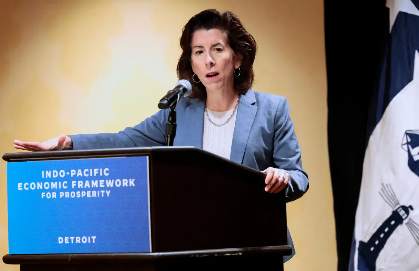 Bộ trưởng Thương mại Mỹ Gina Raimondo