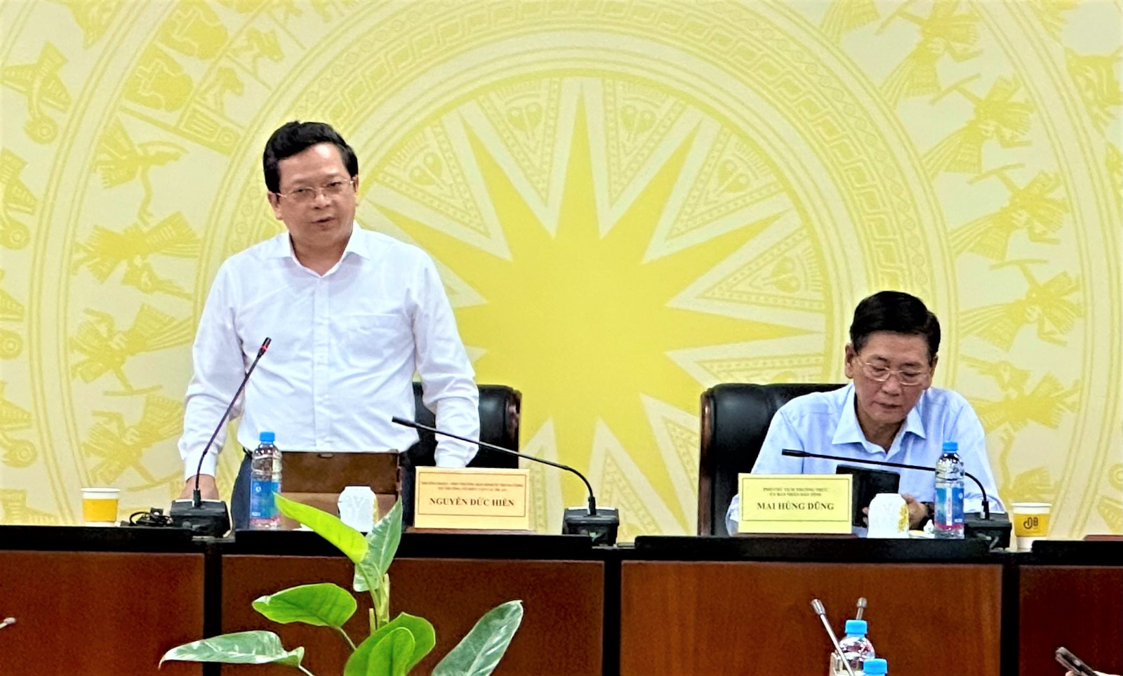 &amp;Ocirc;ng Nguyễn Đức Hiển, Ph&amp;oacute; Trưởng Ban Kinh tế Trung ương