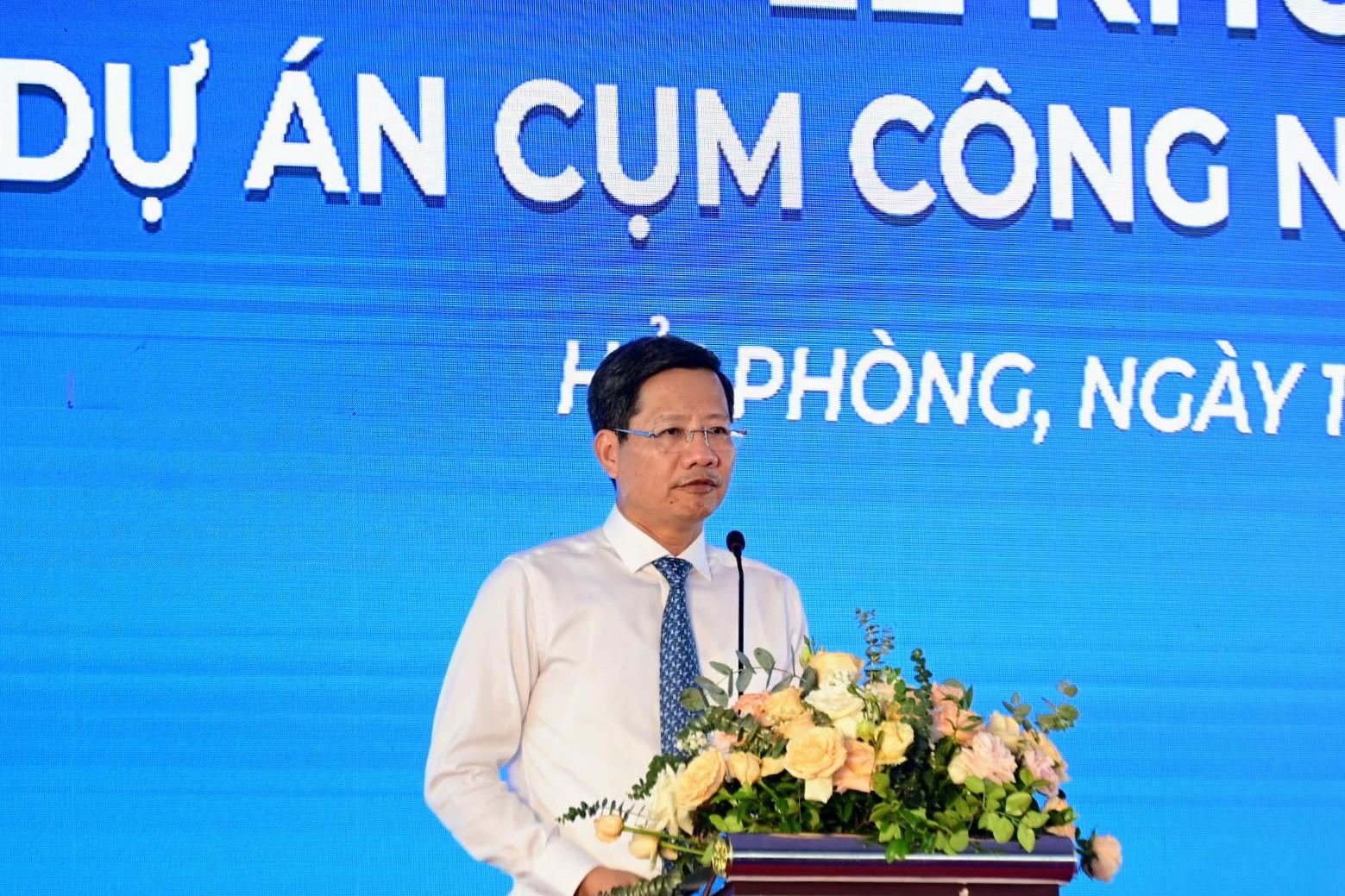Ph&amp;oacute; Chủ tịch Thường trực UBND th&amp;agrave;nh phố L&amp;ecirc; Anh Qu&amp;acirc;n ph&amp;aacute;t biểu tại Lễ khởi c&amp;ocirc;ng