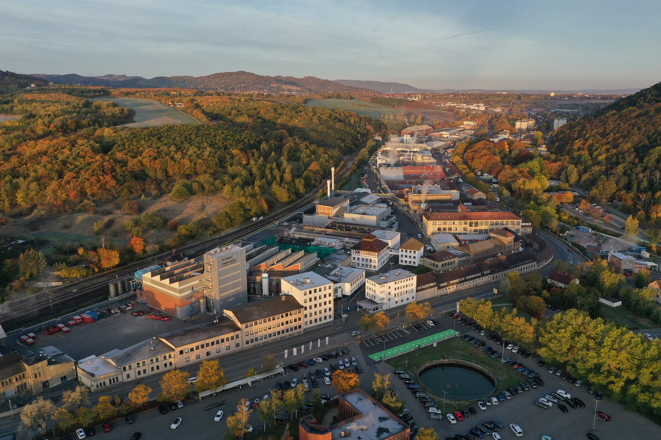 H.C. Nh&amp;agrave; m&amp;aacute;y của Starck Holding ở Goslar, Đức