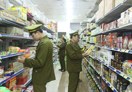 Đẩy mạnh c&amp;ocirc;ng t&amp;aacute;c kiểm tra, x&amp;aacute;c minh xuất xứ h&amp;agrave;ng h&amp;oacute;a, tr&amp;aacute;nh gian lận thương mại