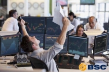 Tiếp tục miễn phí, giảm giá 15 dịch vụ chứng khoán đến hết năm 2021