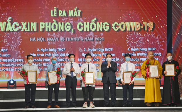 &amp;ldquo;Một c&amp;acirc;y l&amp;agrave;m chẳng n&amp;ecirc;n non, ba c&amp;acirc;y chụm lại n&amp;ecirc;n h&amp;ograve;n n&amp;uacute;i cao&amp;rdquo;