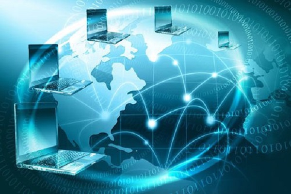 Ph&amp;aacute;t triển th&amp;ocirc;ng tin trong thời đại 4.0
