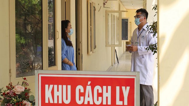 Hơn 100 ca Covid-19 đưa v&amp;agrave;o bệnh viện từ khu c&amp;aacute;ch ly trong 24 giờ qua