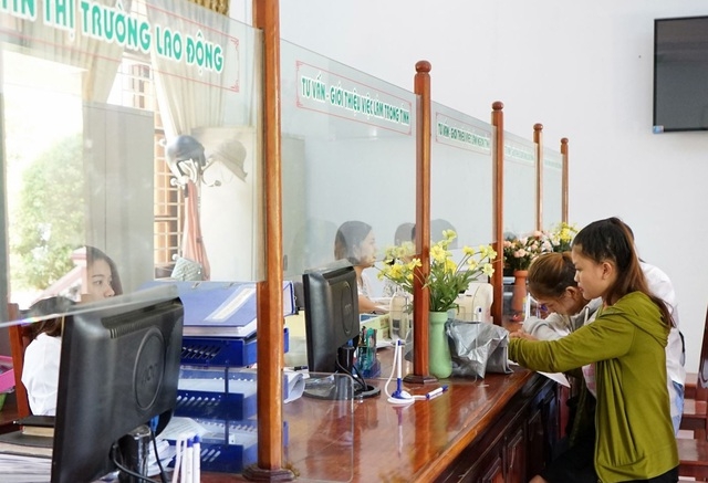 Việc tiếp nhận đạo tạo người lao động gặp nhiều kh&amp;oacute; khăn do dịch bệnh Covid-19