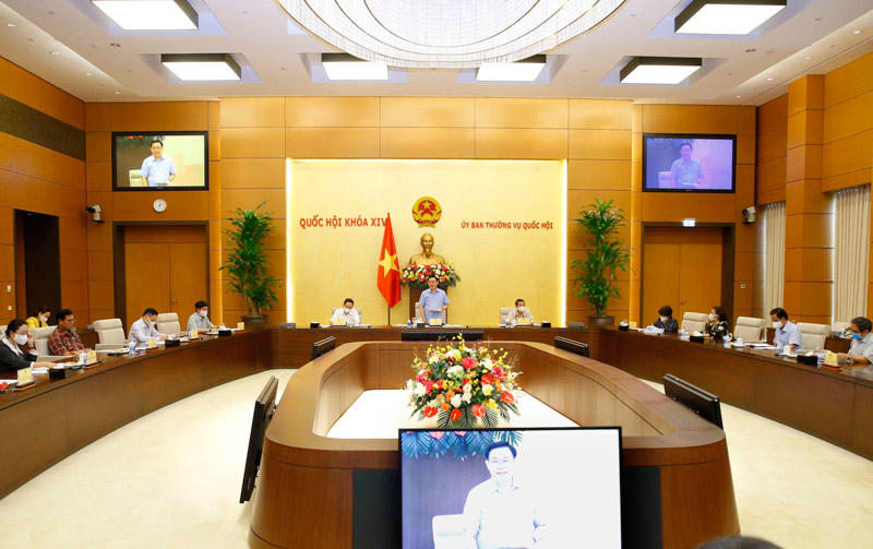 Chủ tịch Quốc hội Vương Đ&amp;igrave;nh Huệ chủ tr&amp;igrave; buổi l&amp;agrave;m việc  (Ảnh TTXVN)