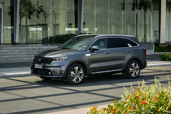 Kia Sorento ưu đ&amp;atilde;i l&amp;ecirc;n đến 50 triệu trong th&amp;aacute;ng 6