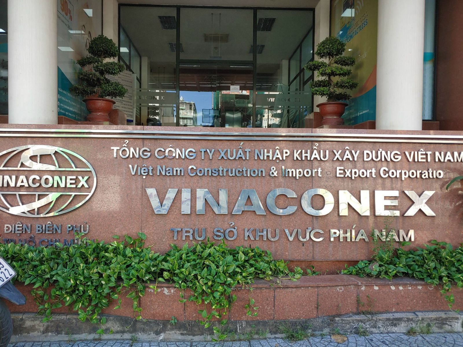 Vinaconex chuẩn bị r&amp;oacute;t hơn 1.000 tỷ đồng v&amp;agrave;o 2 c&amp;ocirc;ng ty con