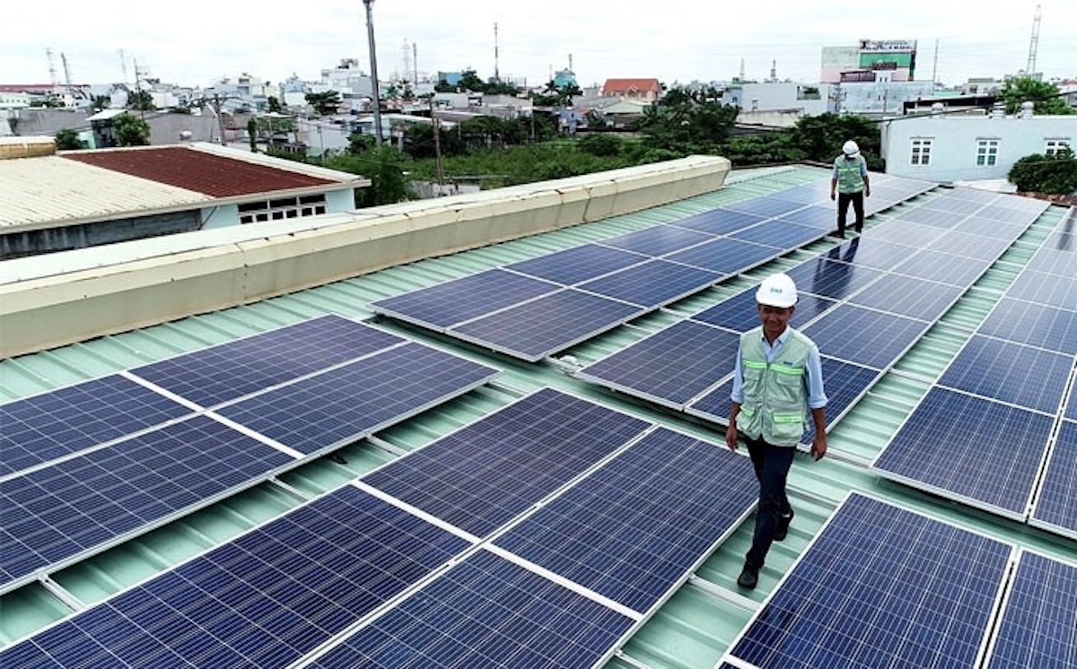 Ch&amp;iacute;nh phủ chỉ đạo Bộ C&amp;ocirc;ng thương xử nghi&amp;ecirc;m c&amp;aacute;c dự &amp;aacute;n điện mặt trời vi phạm