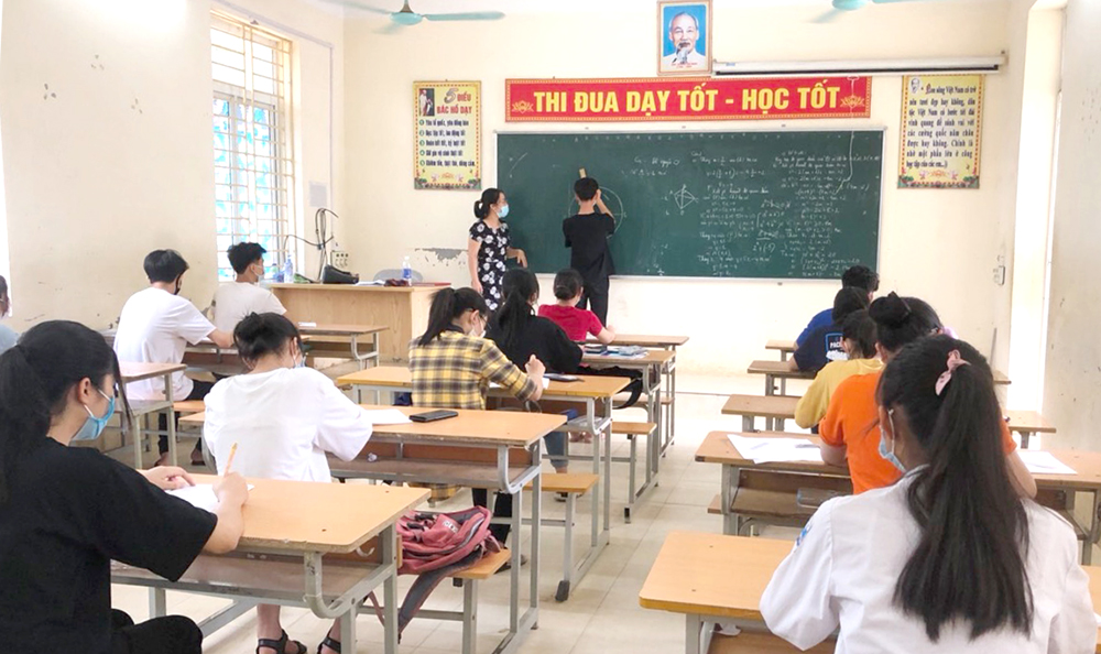 Thầy tr&amp;ograve; trường THCS Ph&amp;uacute; Nham, huyện Ph&amp;ugrave; Ninh thi đua dạy tốt học tốt