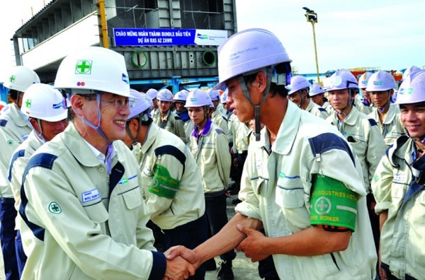 Lao động nước ngo&amp;agrave;i v&amp;agrave;o Việt Nam hiện đến từ hơn 100 quốc gia v&amp;agrave; v&amp;ugrave;ng l&amp;atilde;nh thổ tr&amp;ecirc;n thế giới