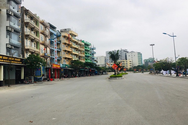 Nhiều kh&amp;aacute;ch sạn ở Sầm Sơn đ&amp;atilde; phải rao b&amp;aacute;n v&amp;igrave; dịch bệnh Covid 19