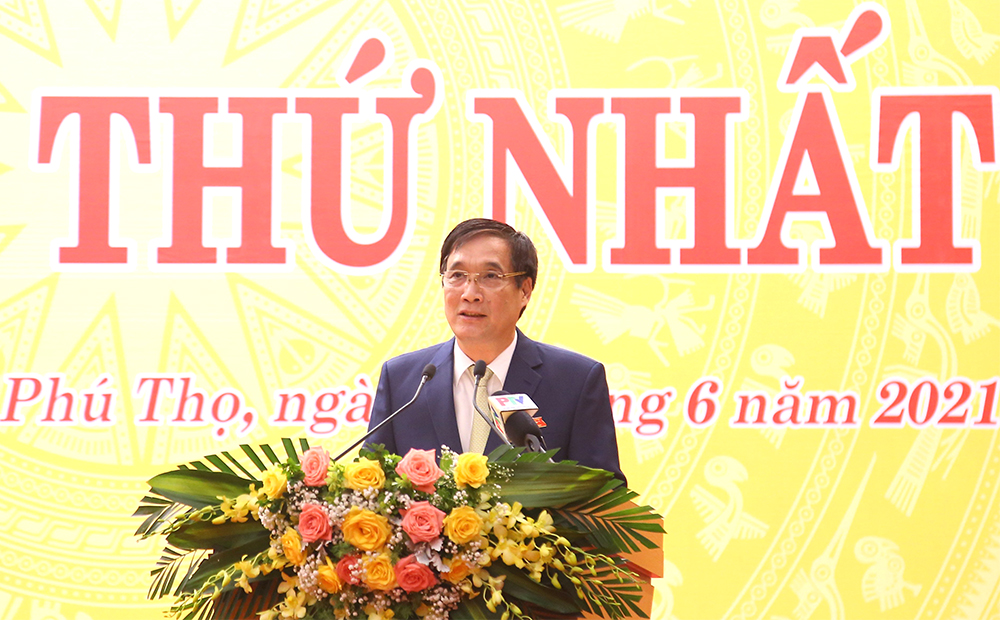 &amp;Ocirc;ng B&amp;ugrave;i Minh Ch&amp;acirc;u- B&amp;iacute; thư tỉnh ủy Ph&amp;uacute; Thọ ph&amp;aacute;t biểu khai mạc kỳ họ