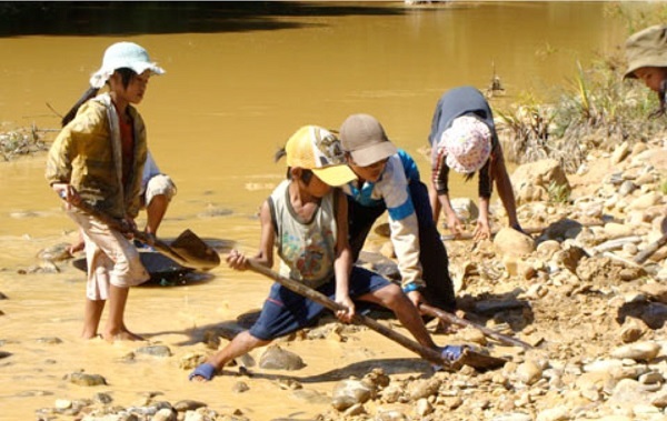 Doanh nghiệp khi sử dụng người lao động từ đủ 15 tuổi trở l&amp;ecirc;n đến chưa đủ 18 tuổi cần hết sức lưu &amp;yacute; về c&amp;aacute;c c&amp;ocirc;ng việc được ph&amp;eacute;p sử dụng v&amp;agrave; cả những c&amp;ocirc;ng việc được ph&amp;eacute;p sử dụng l&amp;agrave;m th&amp;ecirc;m giờ