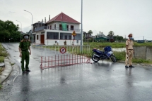 Hà Tĩnh thu hồi văn bản không tiếp nhận người từ TP Vinh