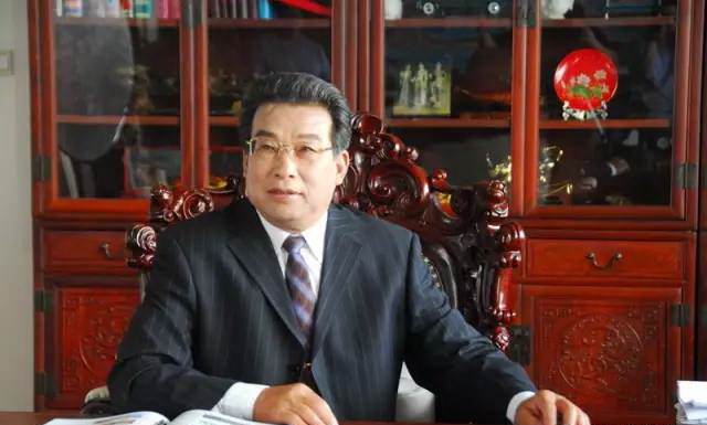 Vua lốp xe, Wang Xicheng