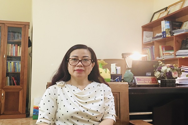 B&amp;agrave; Vương Thị Hải Yến - Ph&amp;oacute; Gi&amp;aacute;m đốc Sở Văn h&amp;oacute;a &amp;ndash; Thể thao &amp;ndash; Du lịch tỉnh Thanh H&amp;oacute;a chia sẻ về những ch&amp;iacute;nh s&amp;aacute;ch của ng&amp;agrave;nh du lịch để c&amp;ugrave;ng doanh nghiệp du lịch vượt qua đại dịch Covid-19