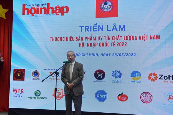 PGS.TS. Phạm Hữu Tiến &amp;ndash; Viện trưởng Viện Nghi&amp;ecirc;n cứu hướng nghiệp Hội nhập Quốc tế