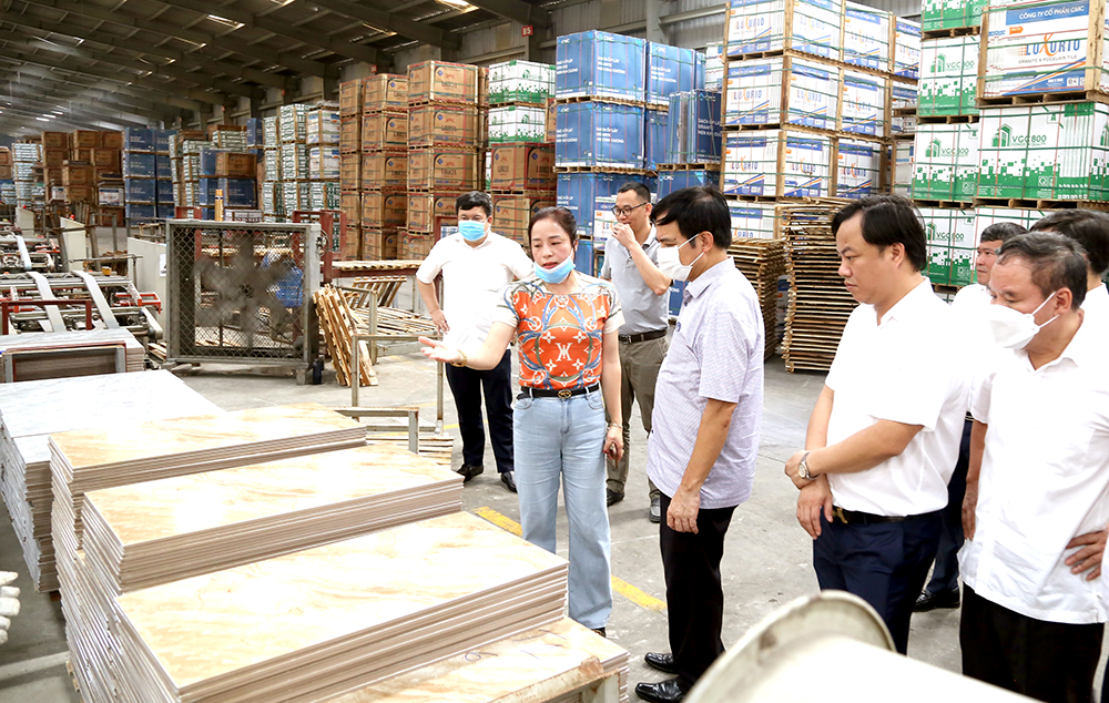 Đo&amp;agrave;n c&amp;ocirc;ng t&amp;aacute;c kiểm tra thực tế C&amp;ocirc;ng ty CP CMC Ph&amp;uacute; Thọ