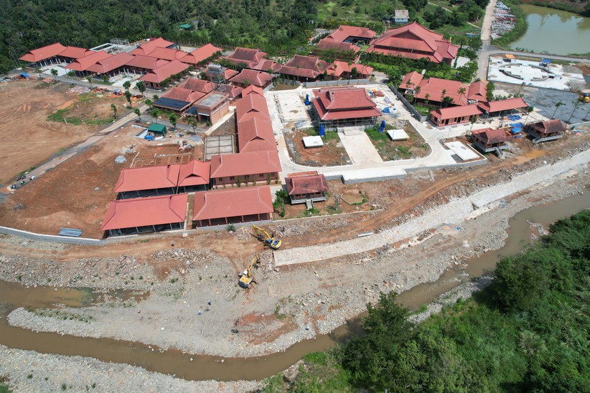 Tập đo&amp;agrave;n đầu tư Hoa Sen