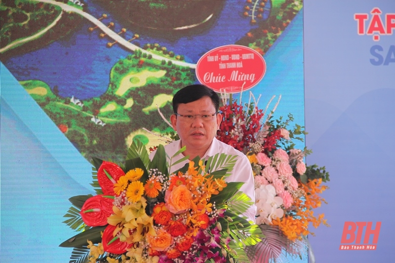 Đồng ch&amp;iacute; Nguyễn Văn Thi, Ph&amp;oacute; Chủ tịch Thường trực UBND tỉnh ph&amp;aacute;t biểu tại buổi lễ.