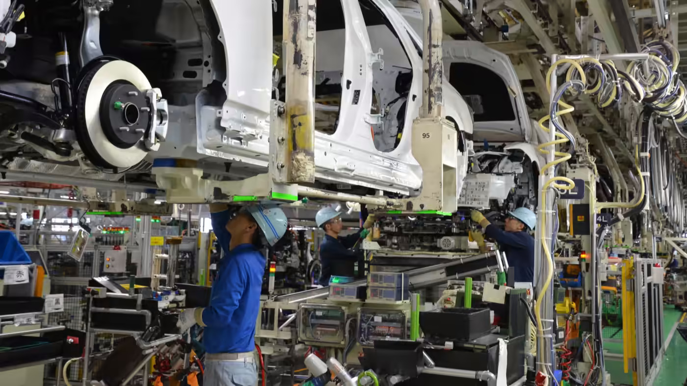 Một nh&amp;agrave; m&amp;aacute;y lắp r&amp;aacute;p Toyota ở tỉnh Aichi, Nhật Bản. H&amp;atilde;ng xe dự kiến ​​sẽ tăng sản lượng trong qu&amp;yacute; III. (Ảnh: Toyota)