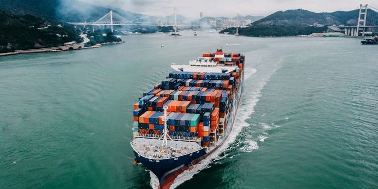 Nửa đầu th&amp;aacute;ng 6, xuất nhập khẩu h&amp;agrave;ng h&amp;oacute;a đạt gần 338 tỷ USD