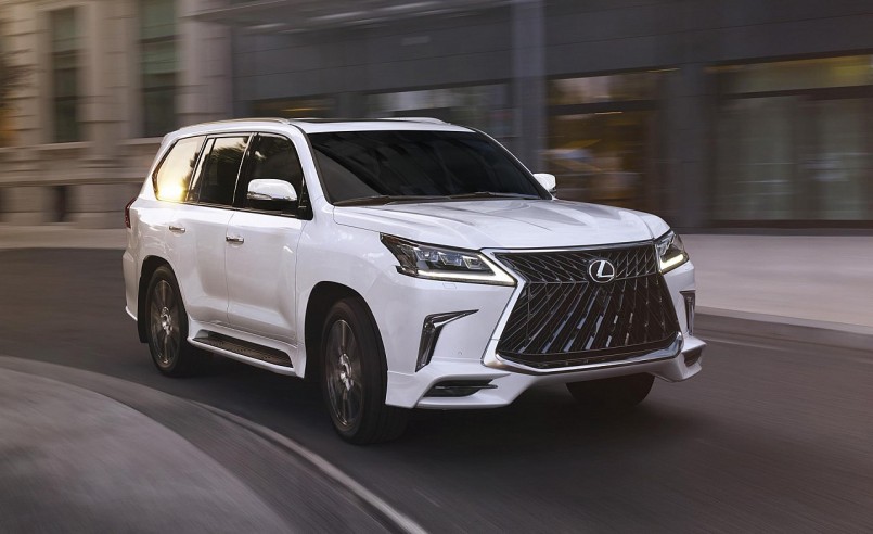 Lexus LX 600 được đội ngũ thiết kế l&amp;agrave;m mới ho&amp;agrave;n to&amp;agrave;n