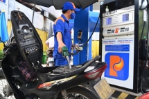 CPI cả nước tăng 2,44% chủ yếu do giá xăng dầu