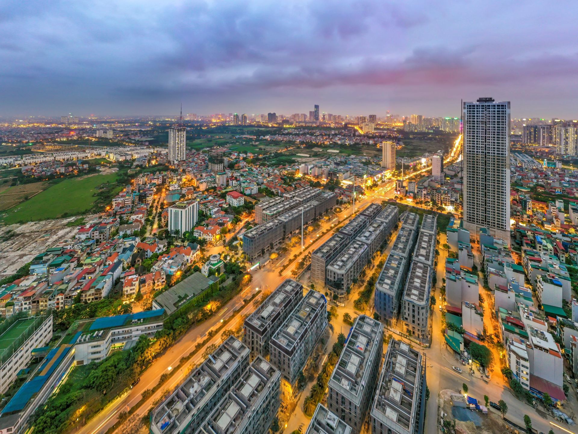 Kh&amp;oacute; giải quyết nguồn cung từ giờ tới cuối năm