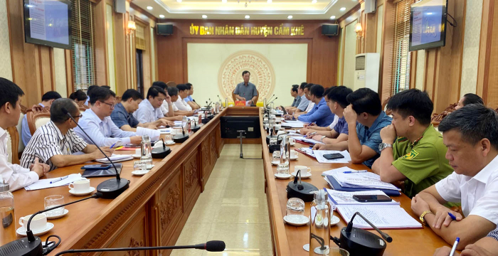 Quang cảnh buổi l&amp;agrave;m việc
