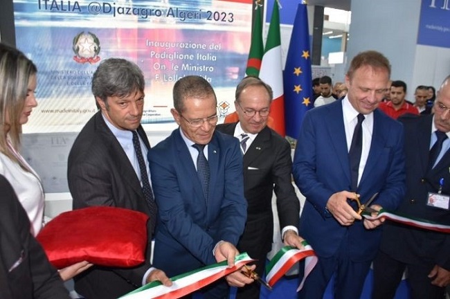 Khai mạc triển l&amp;atilde;m quốc tế về c&amp;ocirc;ng nghiệp thực phẩm tại Algeria