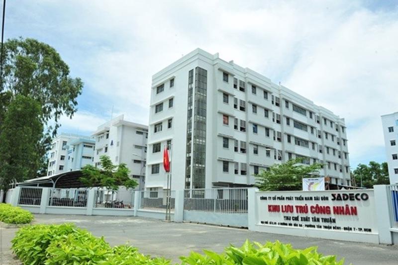 Một khu nh&amp;agrave; ở c&amp;ocirc;ng nh&amp;acirc;n