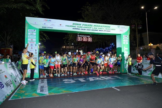 Hơn 5000 vận động vi&amp;ecirc;n v&amp;agrave; người d&amp;acirc;n tham gia Giải B&amp;igrave;nh Phước marathon &amp;ndash; Trường Tươi Group lần thứ I năm 2023