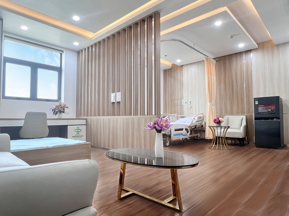 Dịch vụ hậu phẫu, chăm s&amp;oacute;c sau mổ được BV Vạn Ph&amp;uacute;c City trang bị đầy đủ