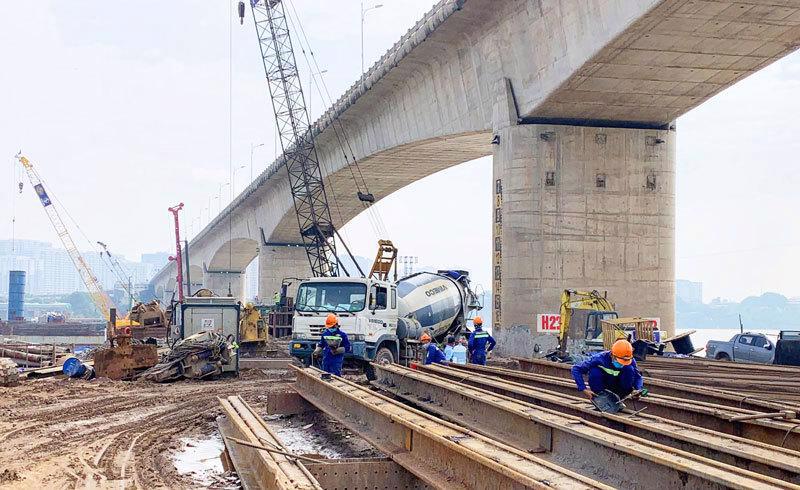 Theo b&amp;aacute;o c&amp;aacute;o từ Tổng cục Thống k&amp;ecirc;, vốn đầu tư từ nguồn ng&amp;acirc;n s&amp;aacute;ch Nh&amp;agrave; nước (NSNN) trong 5 th&amp;aacute;ng đầu năm 2024 ước đạt 190,6 ngh&amp;igrave;n tỷ đồng, tương đương 26,6% kế hoạch năm v&amp;agrave; tăng 5,0% so với c&amp;ugrave;ng kỳ năm trước