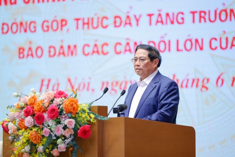 Thủ tướng Phạm Minh Ch&amp;iacute;nh đề nghị th&amp;iacute; điểm thu&amp;ecirc; Gi&amp;aacute;m đốc điều h&amp;agrave;nh cho doanh nghiệp Nh&amp;agrave; nước (Ảnh: Chinhphu.vn)