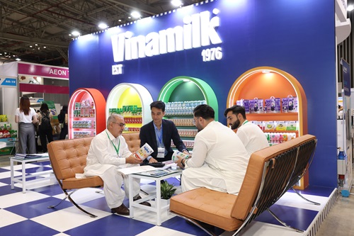 Vinamilk l&amp;agrave; doanh nghiệp c&amp;oacute; nhiều đ&amp;oacute;ng g&amp;oacute;p trong việc đưa sản    phẩm sữa Việt Nam vươn ra thế giới
