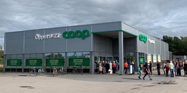 Coop Sweden - chuỗi si&amp;ecirc;u thị lớn nhất tại Thụy Điển th&amp;ocirc;ng b&amp;aacute;o tạm thời đ&amp;oacute;ng cửa khoảng 800 cửa h&amp;agrave;ng tr&amp;ecirc;n to&amp;agrave;n quốc sau khi hệ thống thanh to&amp;aacute;n gặp trục trặc do bị tấn c&amp;ocirc;ng mạng